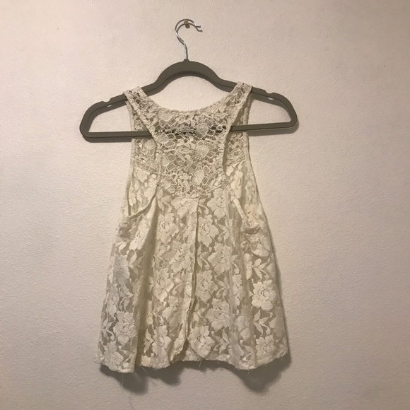Abercrombie and Fitch White Laced Top - S - Picture 2 of 3